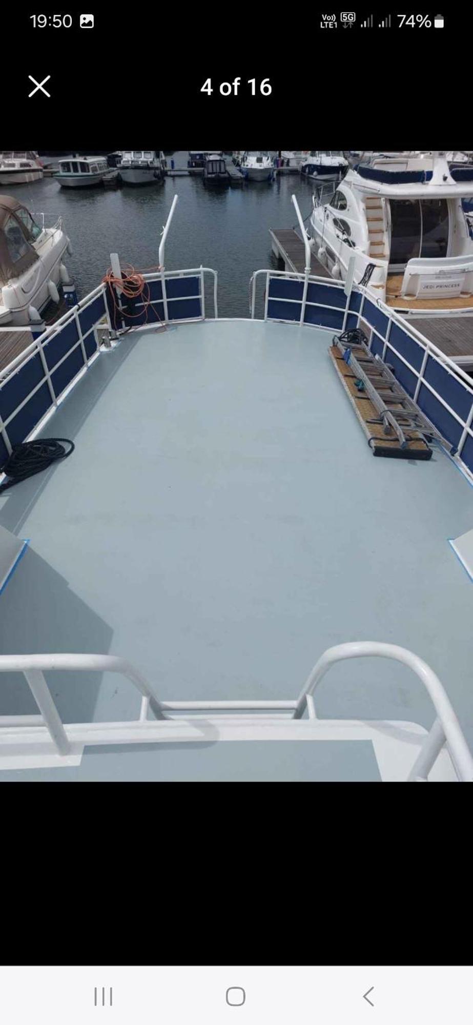 High Five Boat Holidays Hotel na wodzie